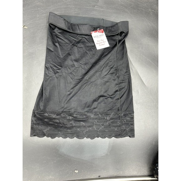 Women's RED HOT by SPANX Luxe & Lean Slimming Half Slip 10182R Medium Black NEW - Picture 1 of 4